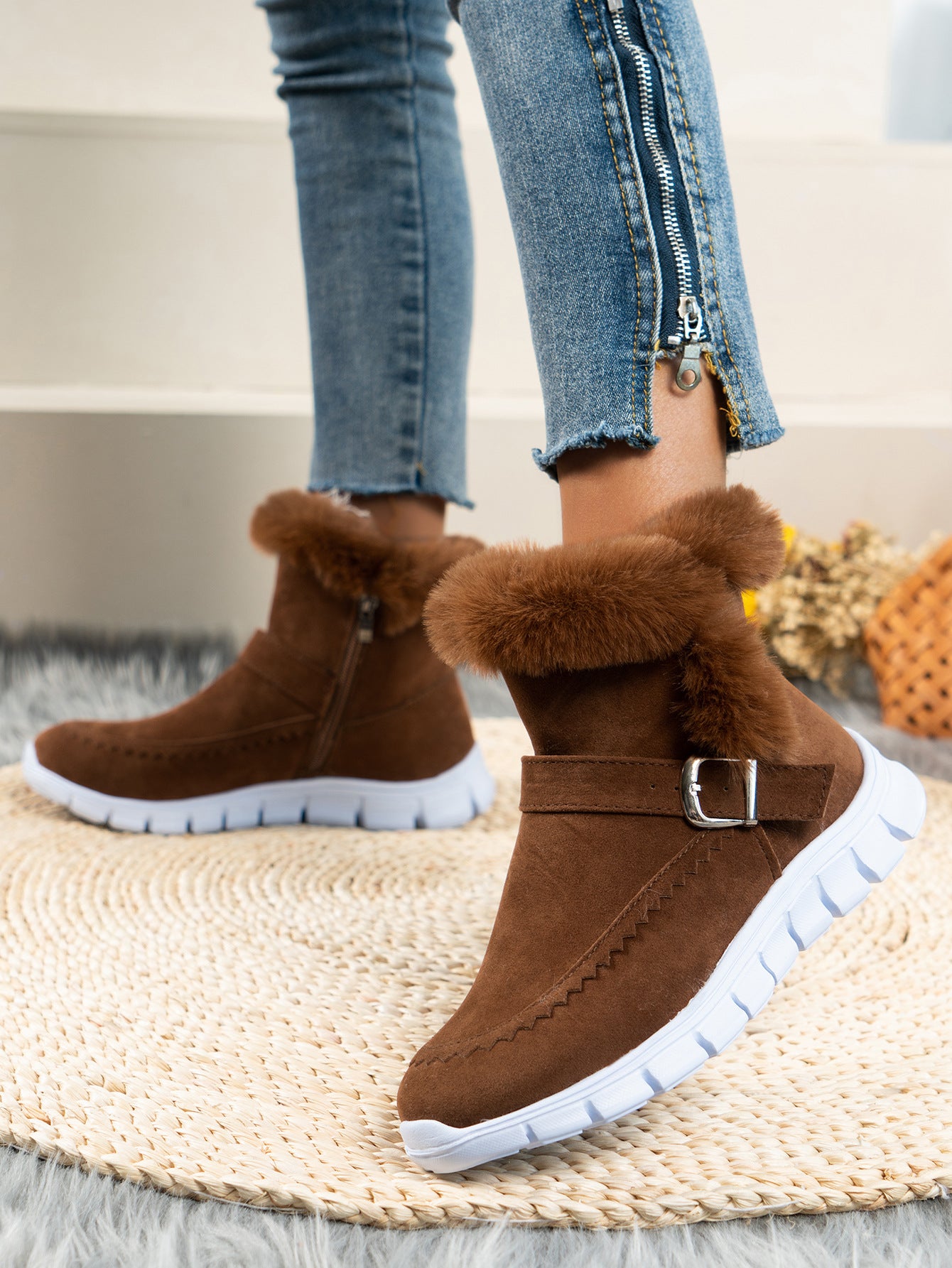 Bota Feminina de Inverno Aveludada - Meggie