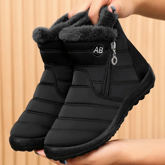 Bota Feminina Peluciada Impermeável - ConfortPlus®