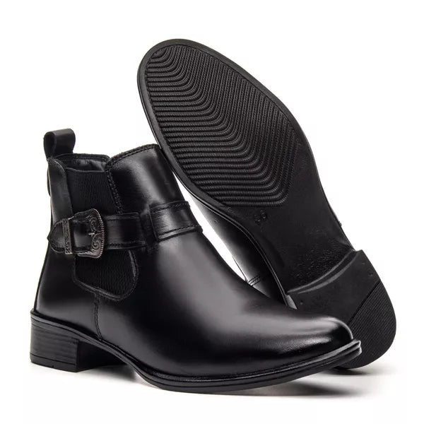 Bota Feminina Chelsea Preta em Couro Legítimo Cano Médio com Fivela