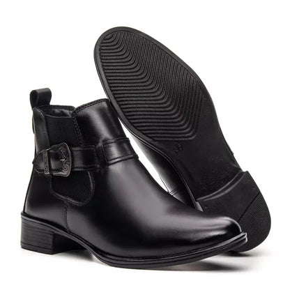 Bota Feminina Chelsea Preta em Couro Legítimo Cano Médio com Fivela