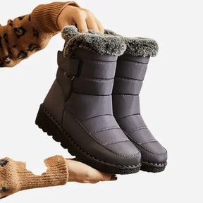 Bota Feminina de Inverno Peluciada Impermeável - Tifany