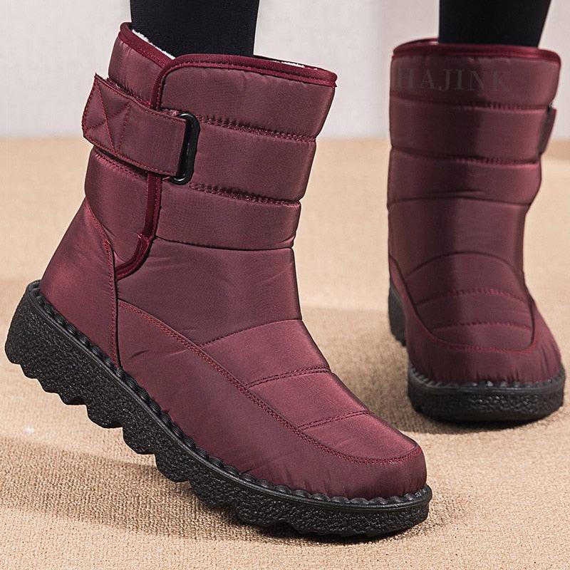 Bota Feminina de Inverno Peluciada Impermeável - Polly